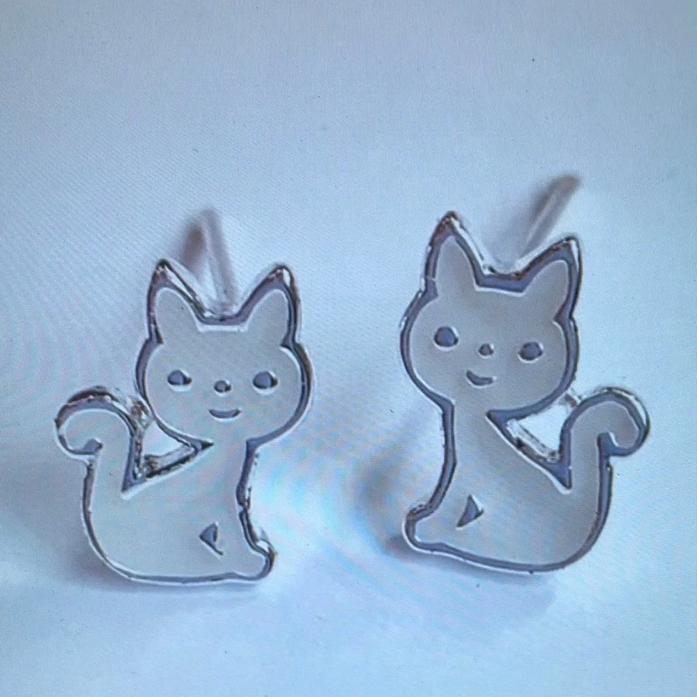 Silver Cat Earrings